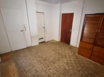Departamento · 24m² · 1 Ambiente · Alquiler Monoamb Patio Sin Expensas Caballito