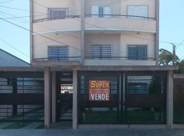 Departamento de 3 ambientes, Berazategui · Depto 3 Ambientes, con Jardin Propio, Apto Crédito