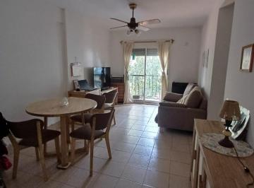 Departamento · 62m² · 3 Ambientes · 1 Cochera · 3 Amb. Al Frente C/balcón y Cochera Fija en Exc. Ubicación!