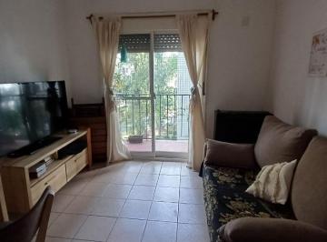 Departamento · 62m² · 3 Ambientes · 1 Cochera · 3 Amb. Al Frente C/balcón y Cochera Fija en Exc. Ubicación!