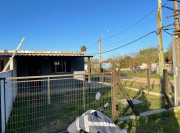 Casa · 40m² · 2 Ambientes · 1 Cochera · Alquiler Apto 1 Dorm Ruta 101 Km 30 Barros Blancos