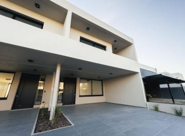 Casa de 6 ambientes, Córdoba · Dúplex a Estrenar en La Luisita!