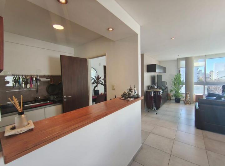 Departamento · 100m² · 4 Ambientes · 1 Cochera
