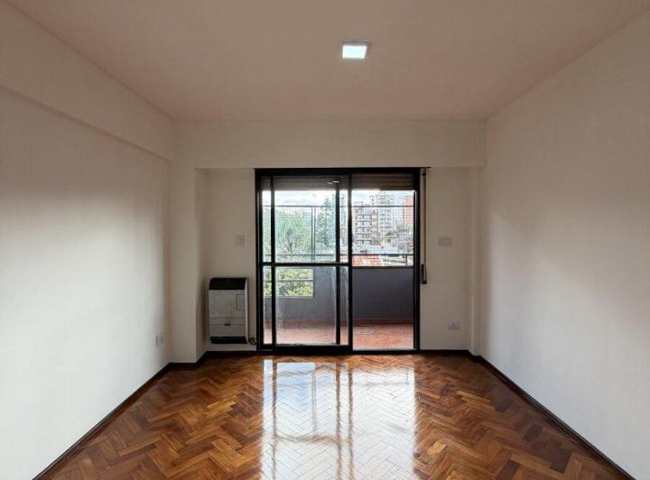 Departamento · 83m² · 5 Ambientes