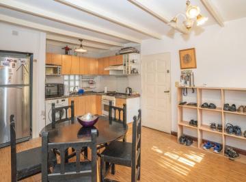 PH · 85m² · 4 Ambientes · Venta PH 4 Amb a Reciclar en Olivos Oportunidad!