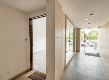 Departamento · 48m² · 3 Ambientes · 1 Cochera · Venta Depto. 3 Amb con Patio, Cochera San Isidro Centro