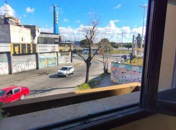 PH · 140m² · 8 Ambientes · Venta PH en Bloque Avellaneda Balcón y Patio