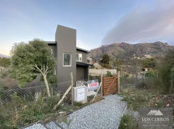 Casa · 73m² · 3 Ambientes · Casa en Venta en Lomas del Cauquen - a Estrenar!