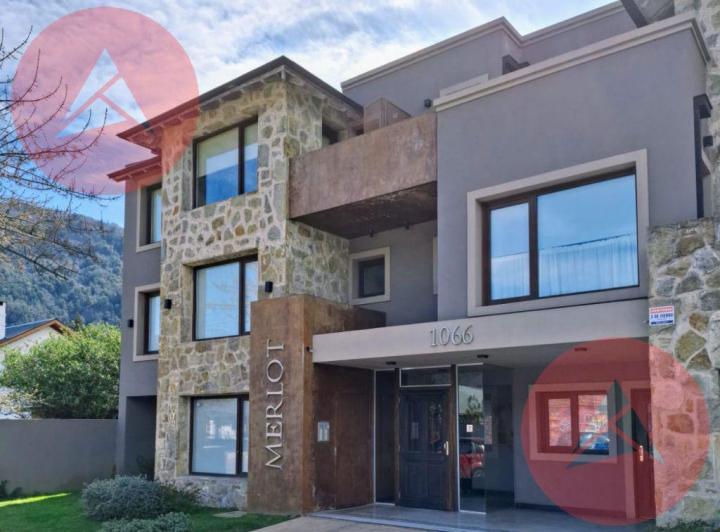 Local comercial · 90m² · 9 Ambientes