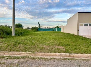 Terreno · 331m² · Terreno en Barrio Los Arces