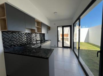 PH · 62m² · 3 Ambientes · 1 Cochera · Rincones de Manantiales Dúplex de Dos Dorm. en Una Planta