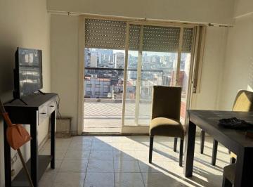 Departamento de 4 ambientes, Floresta · Departamento de 4 Ambientes en Alquiler, Zona Floresta