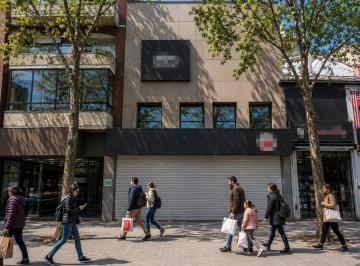 Local comercial · 700m² · Alquiler | Local Comercial 700 m² en 3 Niveles | Ex Burger King | Av 51 E/ 7 y 8, La Plata