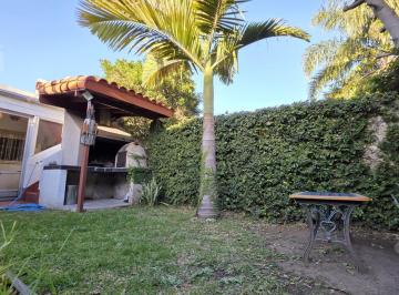 Casa · 88m² · 3 Ambientes · Casa en Villa Ballester - Venta - Geodesia - Tres Ambientes - Jardín Parrilla.