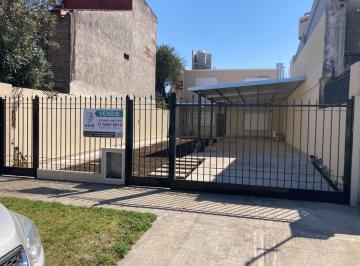 Casa · 120m² · 3 Ambientes · 3 Cocheras · Casa en Venta en Burzaco a Estrenar