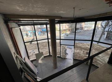 Local comercial · 85m² · Gran Local en Esquina con Doble Altura a Estrenar