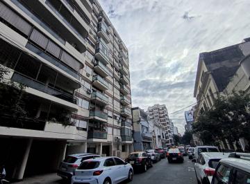 Departamento · 32m² · 2 Ambientes · Italia Al 700 Alquiler Departamento 1 Dormitorio en Rosario