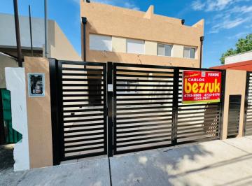 Casa · 151m² · 5 Ambientes · Dúplex 5 Ambientes en Venta, en Martinez