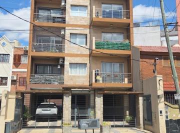 Departamento · 42m² · 2 Ambientes · Departamento 2 Amb. Al Frente con Balcon - Haedo