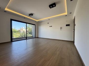 Departamento · 67m² · 3 Ambientes · 1 Cochera · Departamento de 3 Amb. con Cochera Semipiso de Excelente Calidad
