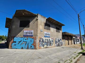 Bodega-Galpón · 360m² · 3 Ambientes · Galpón en Ramos Mejia