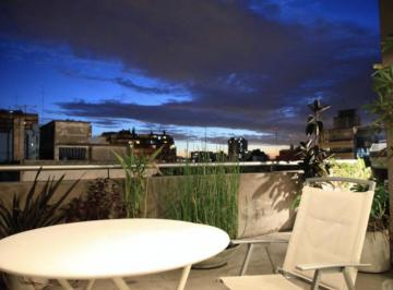 Departamento de 2 ambientes, Colegiales · Luminoso 2 Ambientes con Balcón Terraza, Cochera y Vista Abierta