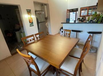 Casa · 117m² · 6 Ambientes · 1 Cochera · Casa Toda en Planta Baja Apta Crédito! | 3 Dorm - Galería - Patio - Pileta | Los Boulevares