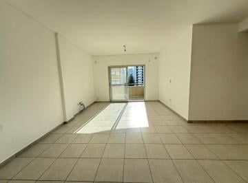 Departamento · 70m² · 3 Ambientes · 1 Cochera · Departamento Venta La Plata 2 Dorm. Cochera