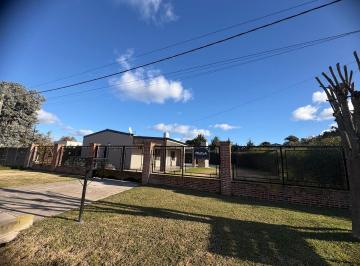 Quinta vacacional · 135m² · 2 Ambientes · Quinta en Venta Zárate