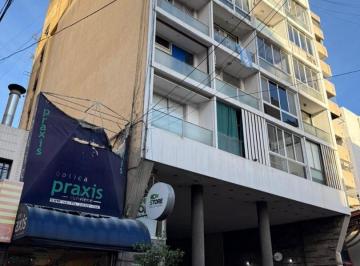 Departamento · 36m² · 1 Ambiente · Monoambiente en Venta Centro - Frente con Balcon