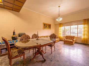 Casa · 180m² · 3 Ambientes · 1 Cochera · Venta Casa 3 Ambientes San Justo Jardin Terraza