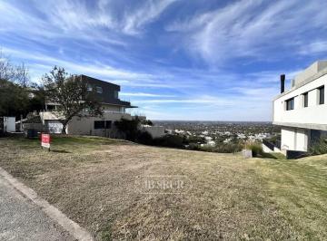 Terreno · 1100m² · Lote en Venta en La Rufina, Ultimo en Parte Alta