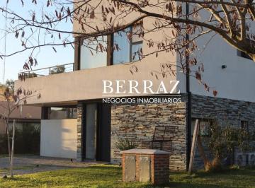 Casa · 164m² · 4 Ambientes · 1 Cochera · Casa Venta 3 Dorm. Barrio Santa Emilia Lote de 516.47 m² Pilar del Este