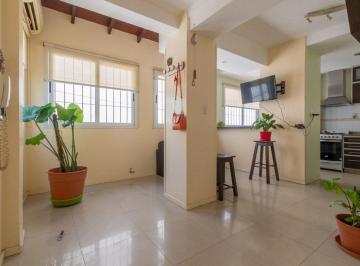 PH · 116m² · 4 Ambientes · Venta PH 4 Ambientes con Terraza en Saavedra