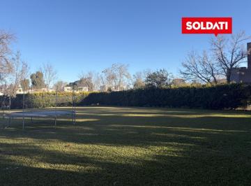Terreno · 944m² · San Matías - Lote Interno en Venta con Cerco Verde y Excelente Ubicación 944 m²