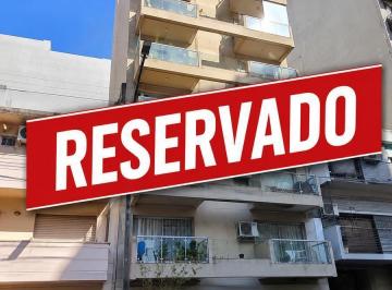 Departamento · 40m² · 2 Ambientes · Alquiler Apto Profesional. 2 Ambientes con Balcon y Terraza Propia. Pringles Al 400. Almagro