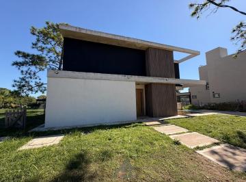 Casa · 166m² · 4 Ambientes · Hermosa Casa Moderna en El Barrio Cerrado El Ensueño - Ingeniero Maschwitz
