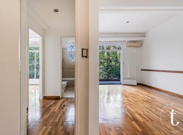 Departamento · 67m² · 3 Ambientes · Semipiso de Estilo. Tres Ambientes con Balcón, en Almagro.