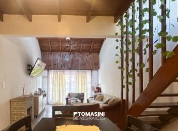 PH · 125m² · 5 Ambientes · PH de 5 Ambientes en Duplex a La Calle