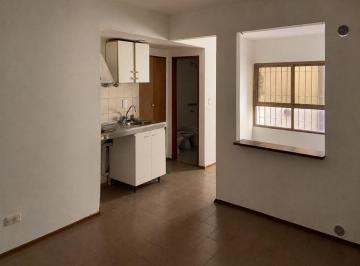 Departamento de 2 ambientes, Córdoba · Departamento con Cocina Semi Integrada y Amplio Living en Alberdi