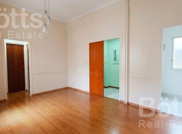 Oficina comercial · 70m² · 3 Ambientes · Oficinas en Semipiso | Apto Profesional | Ideal Estudios, Consultorios o Coworking |