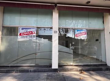 Local comercial · 60m² · Local en Alquiler - Merlo Centro