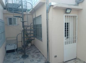 Departamento de 2 ambientes, Avellaneda · Departamento 2 Ambientes Reciclado a Nuevo | Sin Expensas | Terraza Propia