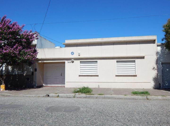 Casa · 120m² · 6 Ambientes