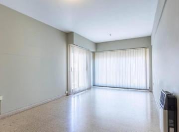 Departamento · 90m² · 5 Ambientes · Departamento de 90 m² con 3 Dorm. en Venta en La Plata