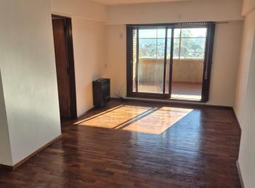Departamento de 3 ambientes, Córdoba · Alberdi - Tres Dorm. - 2 Baños - Luminoso - Desocupado