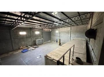 Bodega-Galpón · 1248m² · 6 Ambientes · Vende Galpón Comercial 1527 m² en Gral Rodriguez