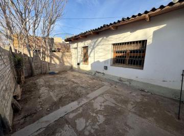 Departamento de 2 ambientes, Cipolletti · Depto 1 Dorm Planta Baja con Patio y Entrada Vehicular - Cipolletti Río Negro