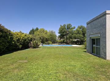 Casa · Casa en Cañuelas Golf, 3 Dorm..