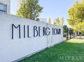 Casa · 78m² · 3 Ambientes · 2 Cocheras · Milberg Town - Dúplex en Venta